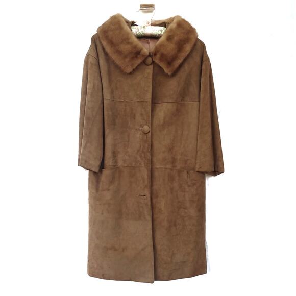 60s Handmade Suede & Fur Swing Coat | Caramel Latte MCM Vintage, Italian Dream - Picture 2 of 13